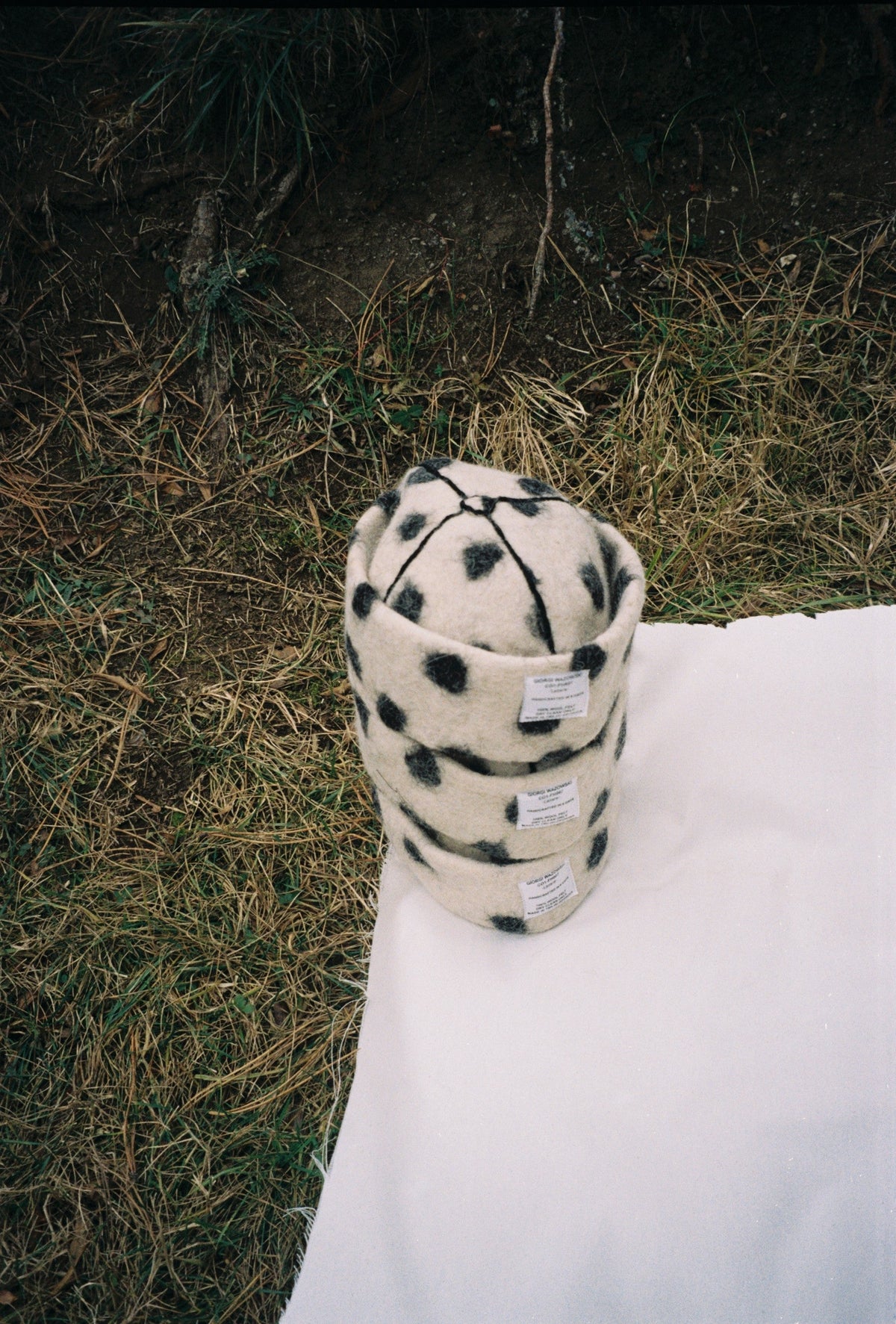 LAZARE Hat in Polka Dot White