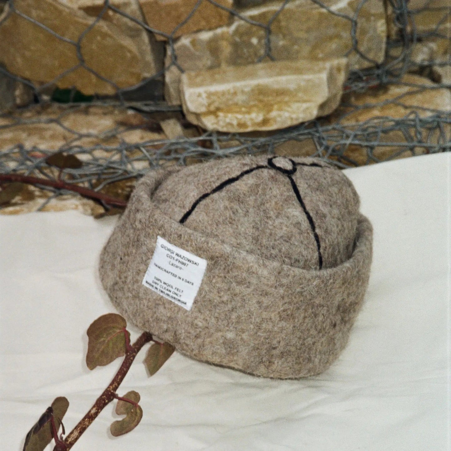 Ash wool felt hat, handcrafted with timeless elegance from 100% wool.