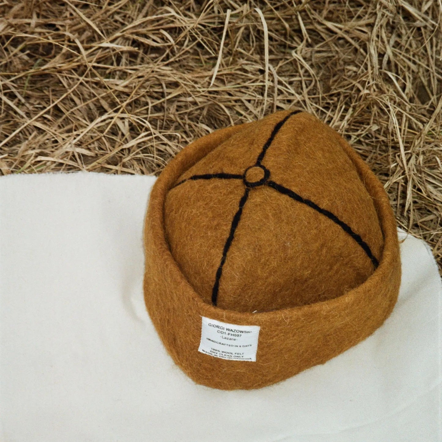 Tobacco wool felt hat in warm brown, handcrafted from 100% natural wool