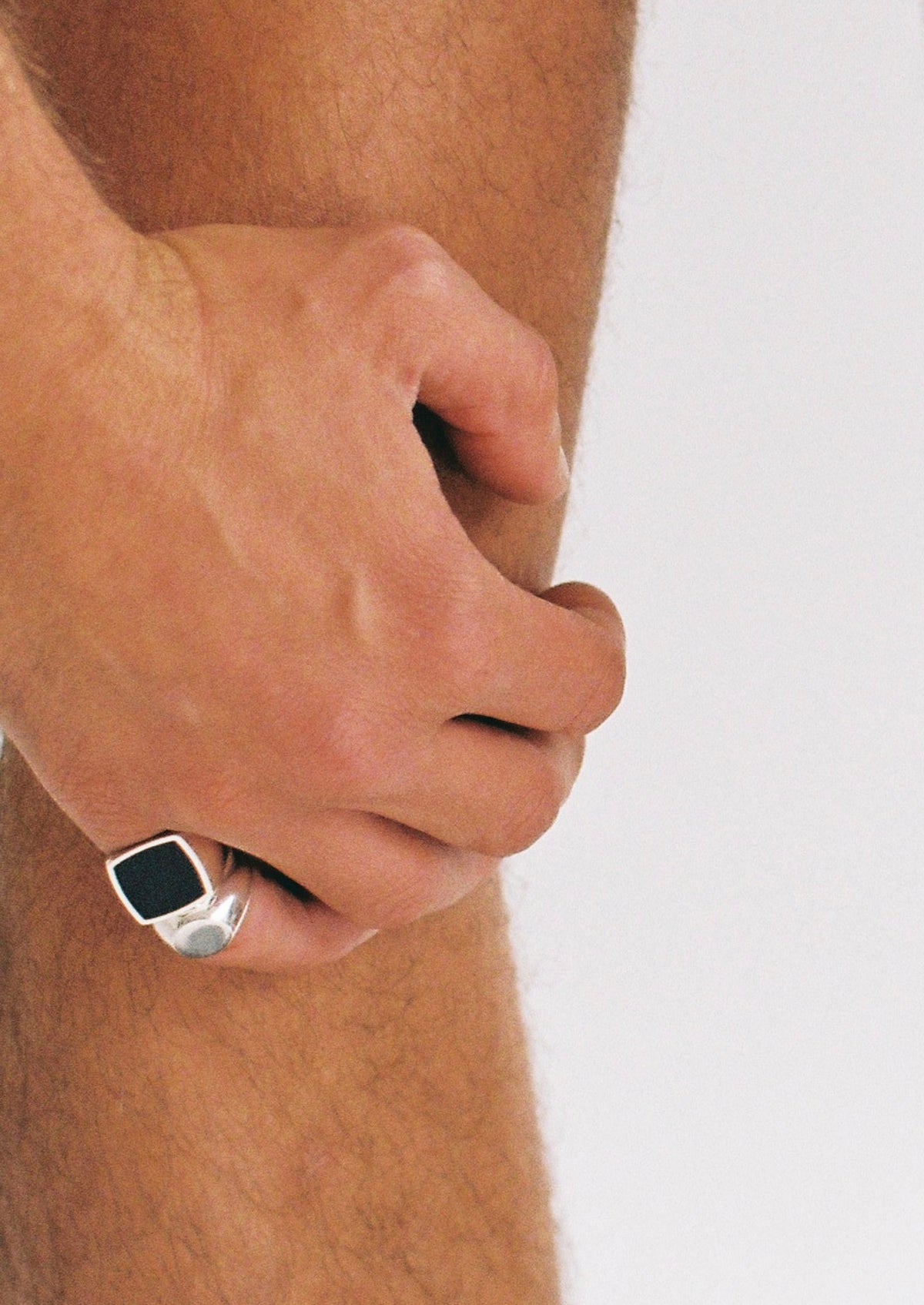 SOLOMON - black square enamel ring